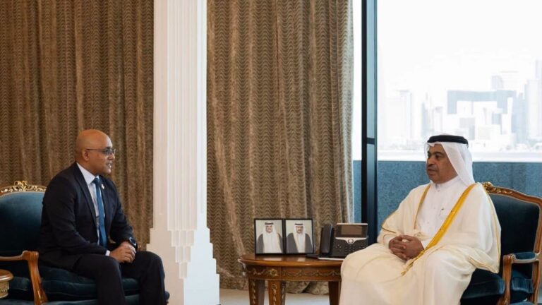 ރާއްޖެއާއި ގަތަރާ ދެމެދު އިގުތިސާދީ އަދި ވިޔަފާރީގެ ގުޅުން ބަދަހިކުރަން މަޝްވަރާކޮށްފި